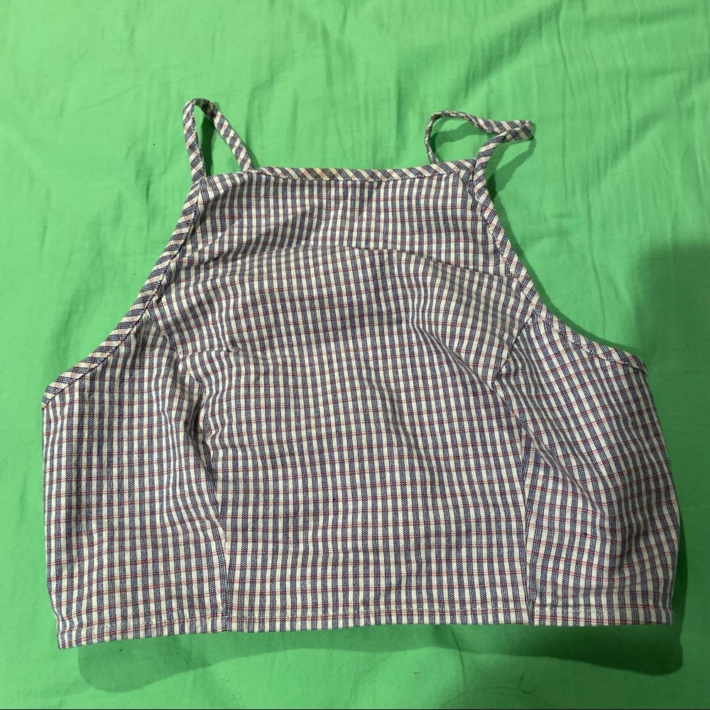Urban outfitters cute crop top